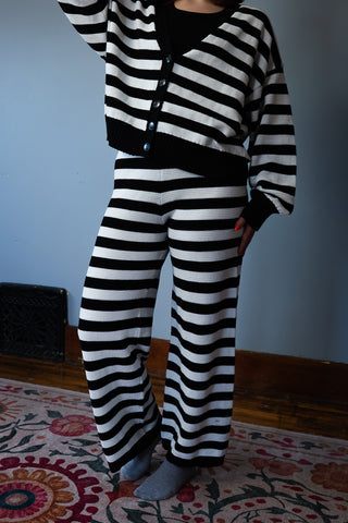 the sleek stripe pants