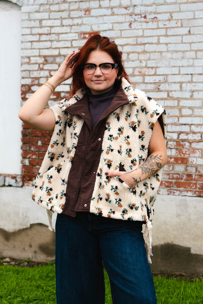 lala vest