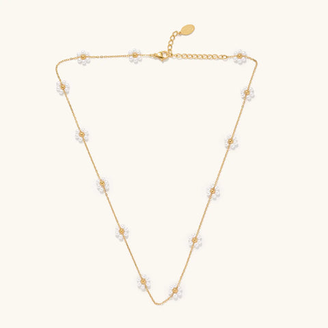 pearl daisy necklace